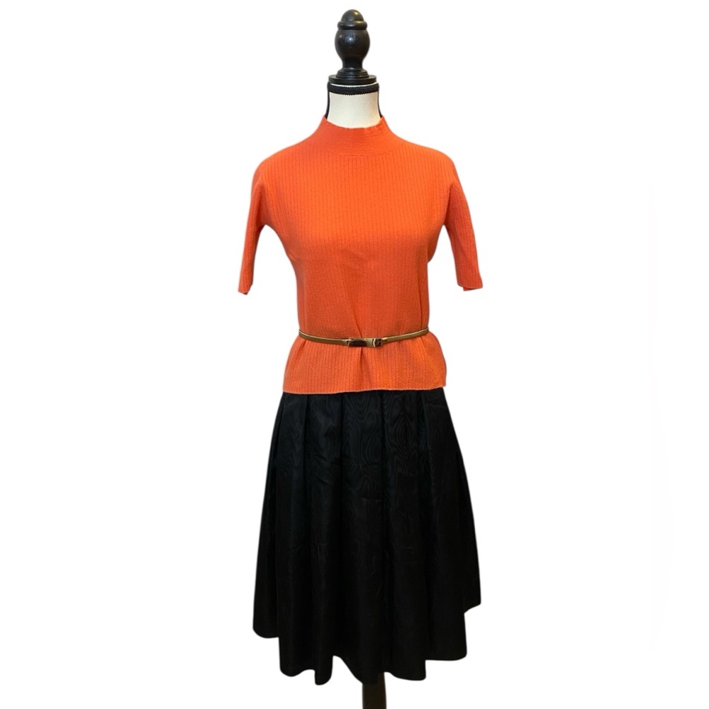 H by Halston 100% extra fine merino wool mock turtleneck, vintage